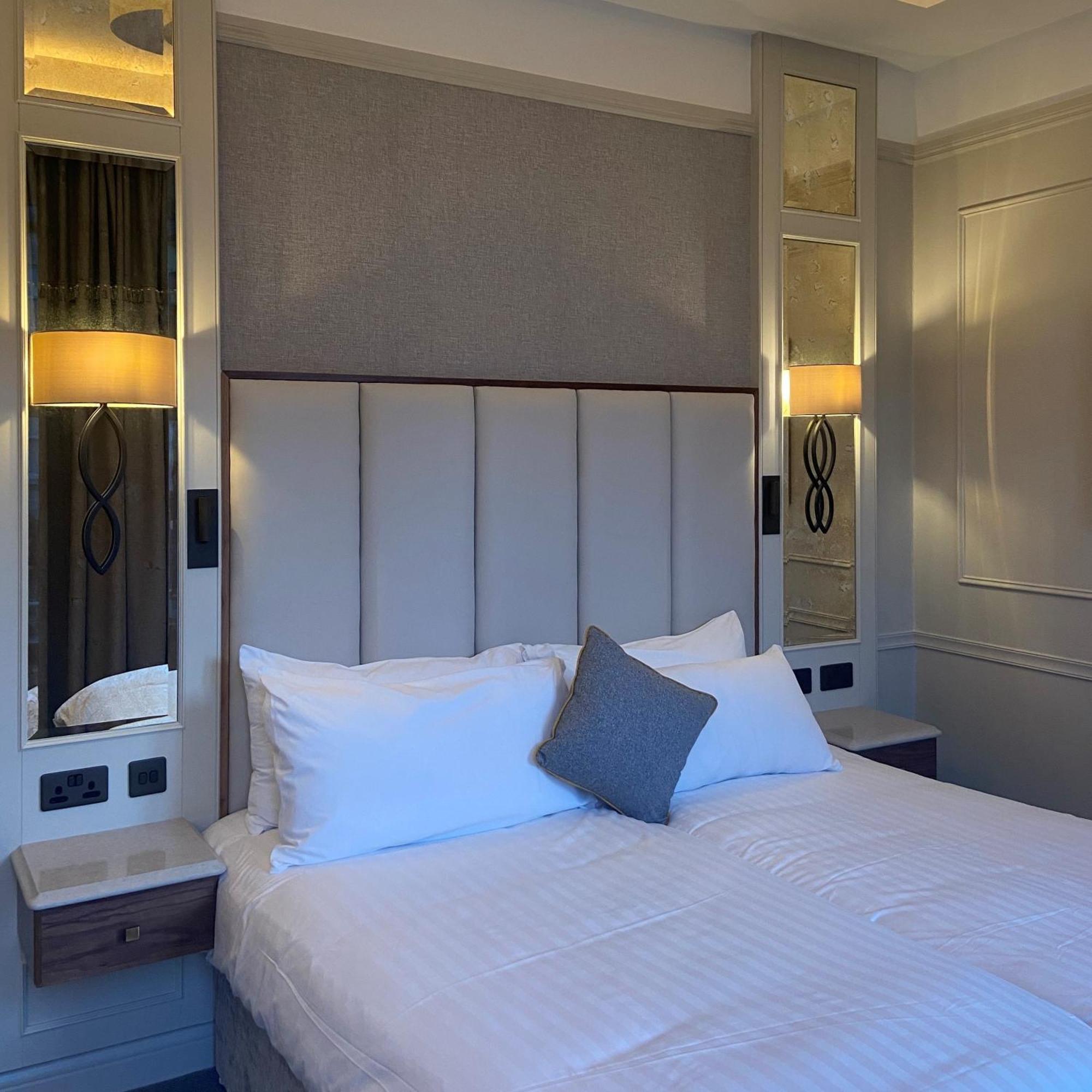 Grand Hotel Трали Экстерьер фото